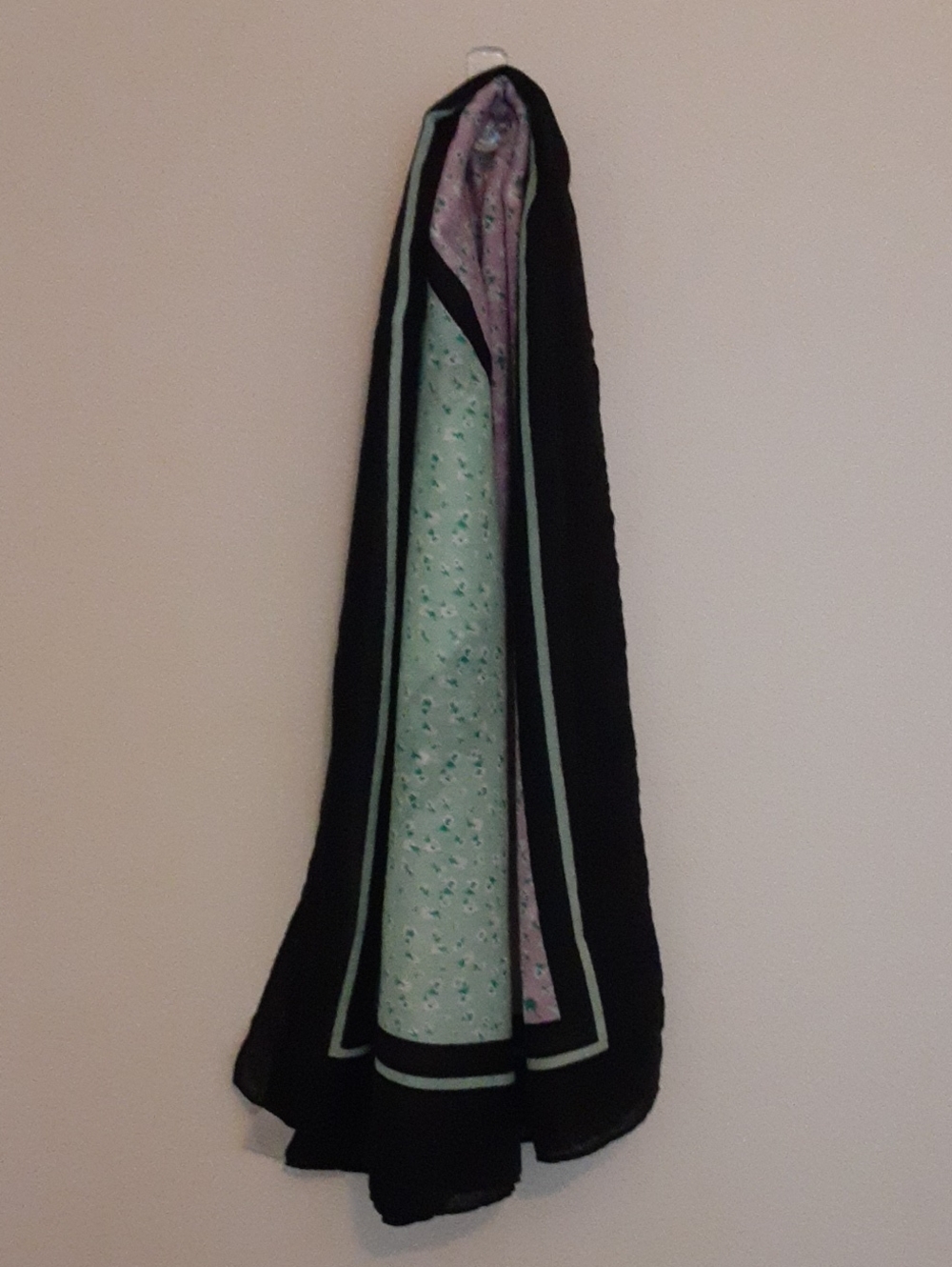 14th & Union Black Reversible Scarf with Mint Floral Panel